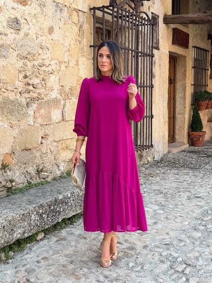 Andrea | Vestido Largo de Gasa con Volante Asimétrico en Buganvilla
