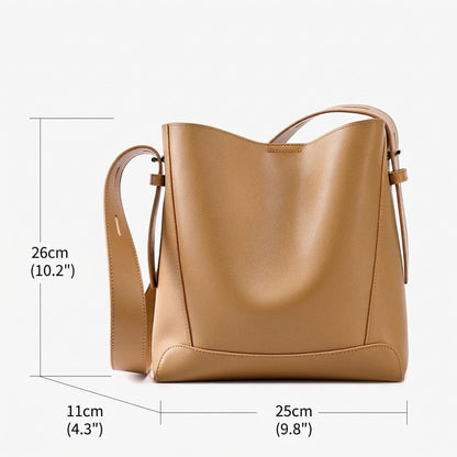 Carlota | Bolso Saco de Piel Auténtica con Bandolera Ajustable